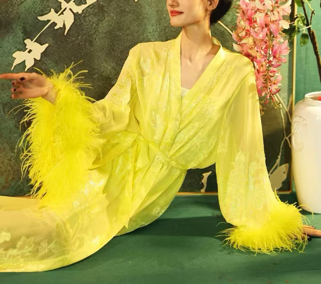【李小姐】私人定制仙气烧花长款连衣裙鸵鸟羽毛印花重工系类大袖