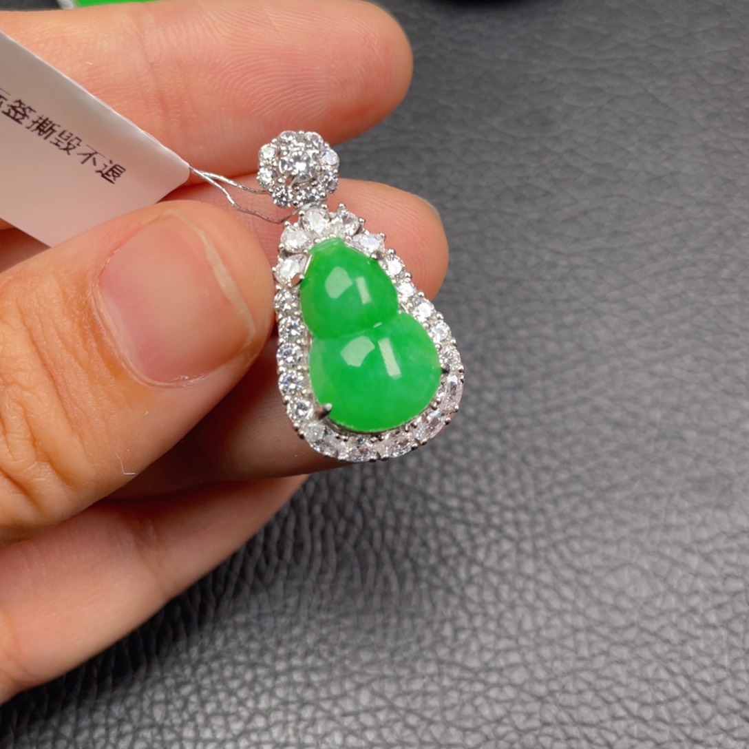 翡翠吊坠(不含链)银S925镶嵌