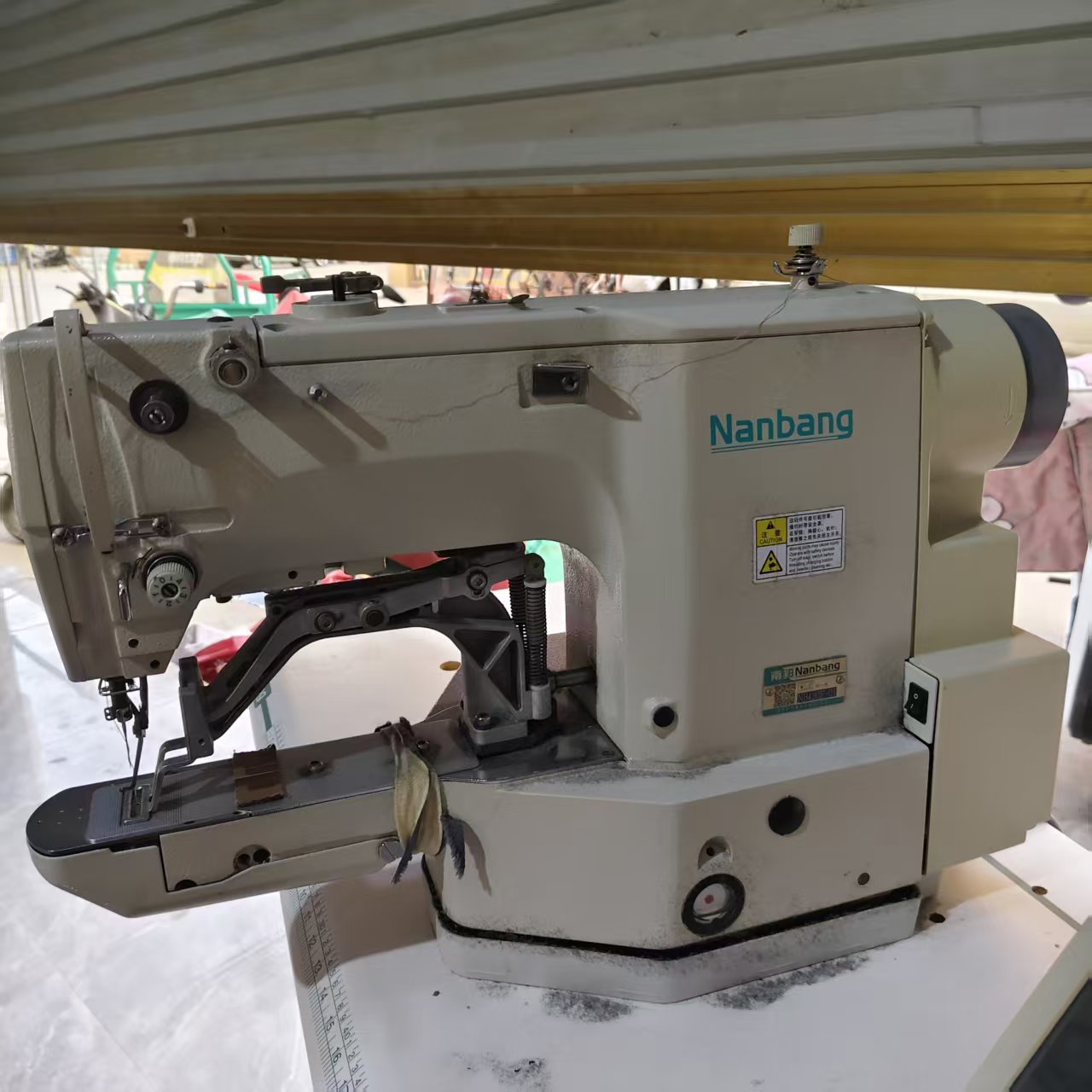 南邦NR430E-01电脑直驱套结机