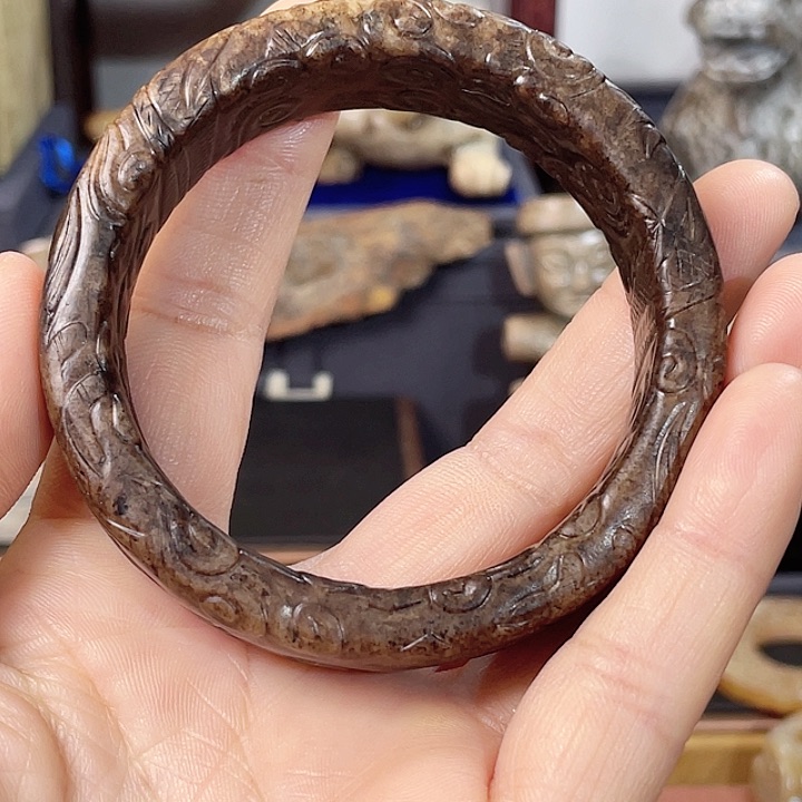 和田玉颈饰未镶嵌水**槐