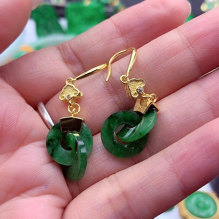 翡翠颈饰银S925镶嵌翡翠