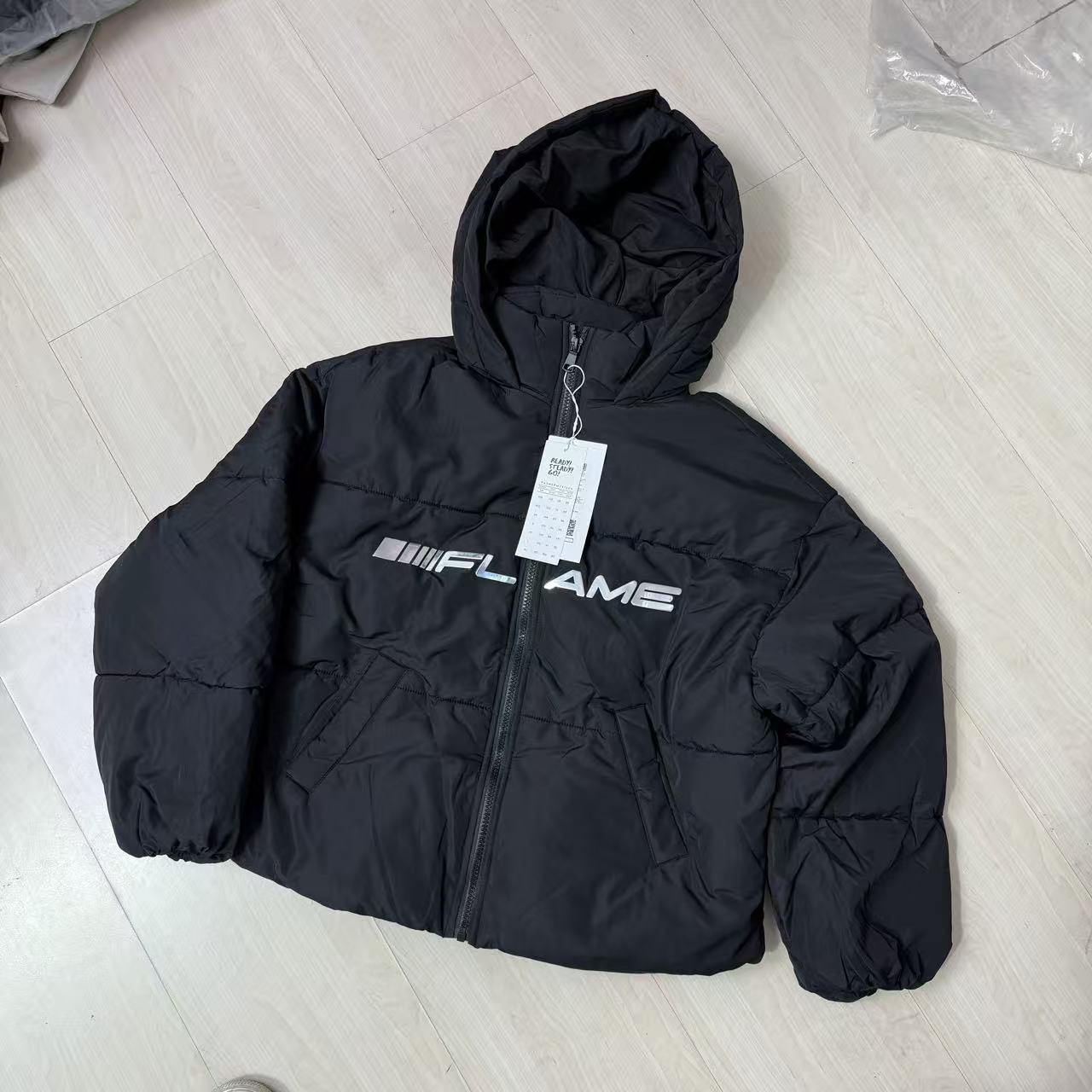 24587女款连帽棉服