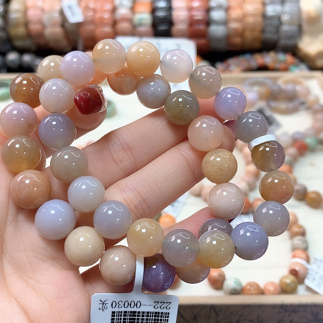 硅化珊瑚（珊瑚玉）手链未镶嵌明*674