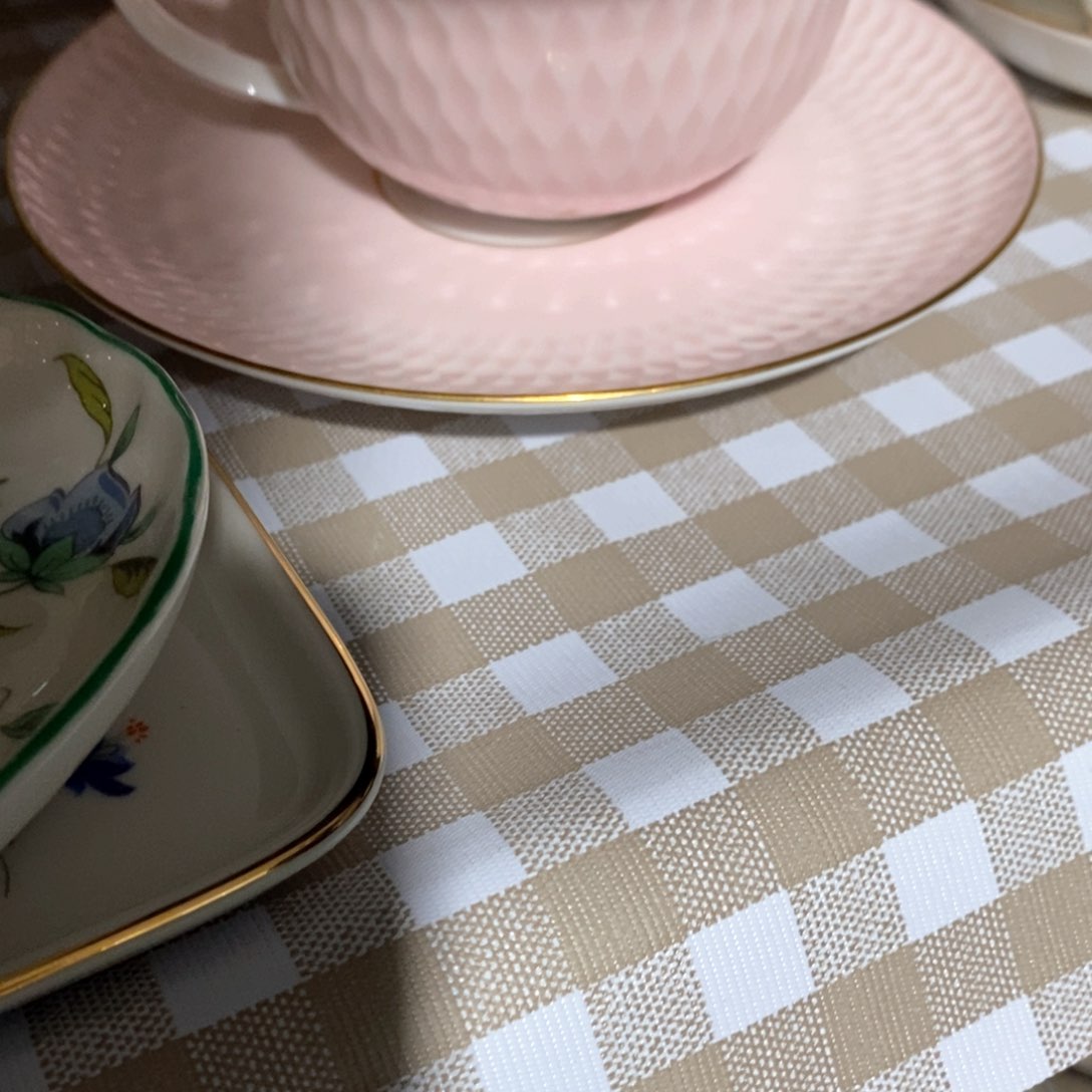 瓷器哈哈哈哈哈哈哈阳**日