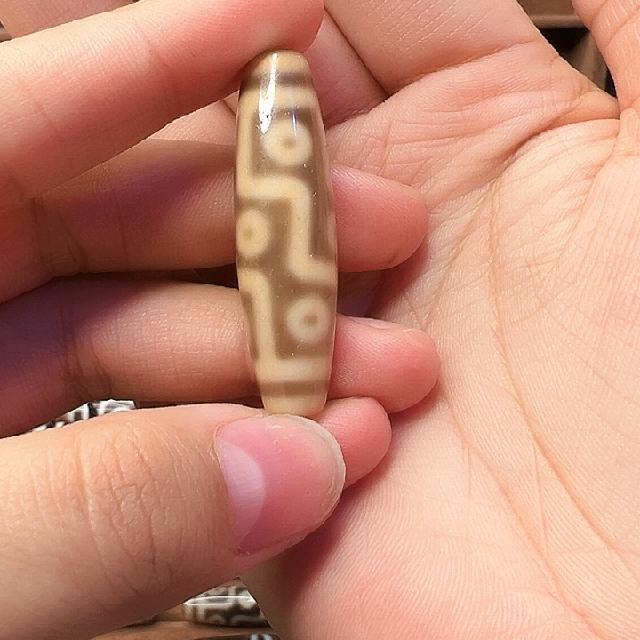 玛瑙/玉髓颈饰未镶嵌黑**鬥