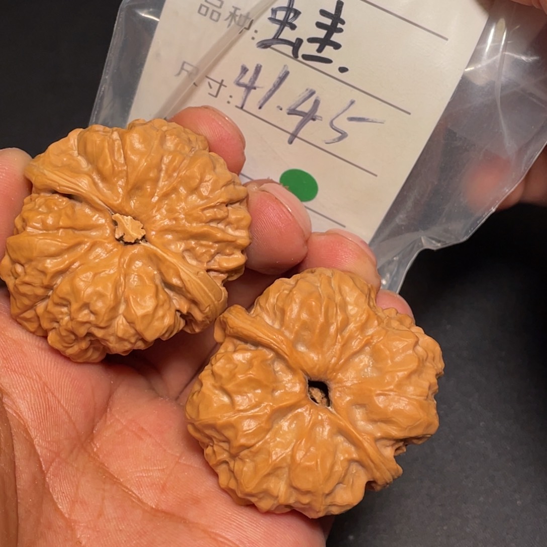 文玩核桃吊坠文玩核桃