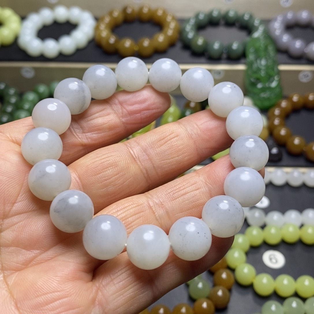 和田玉手串未镶嵌