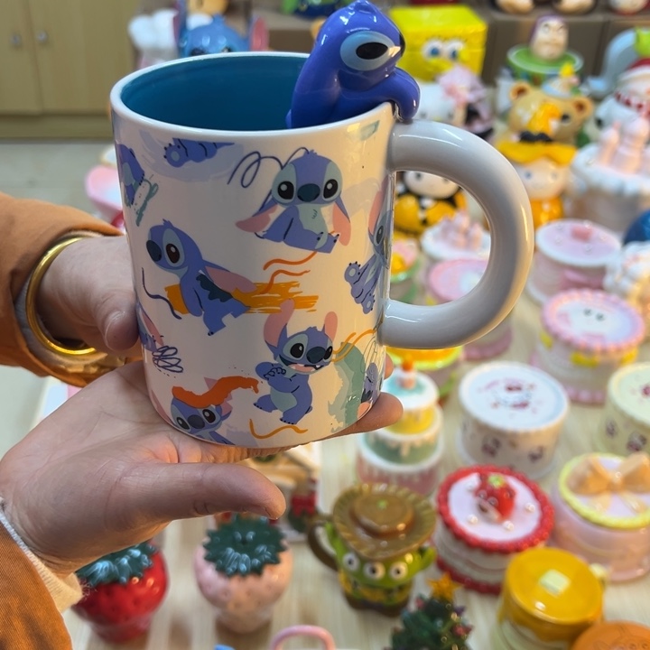 摆件陶瓷等行业的产品出口