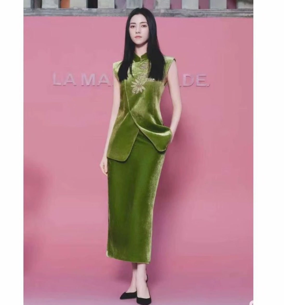 【张羽推荐】LAMAISONJADE 玉琼 嫩芽绿真丝丝绒半身裙