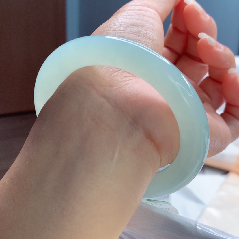 【闪购商品】翡翠手镯未镶嵌天然翡翠手镯