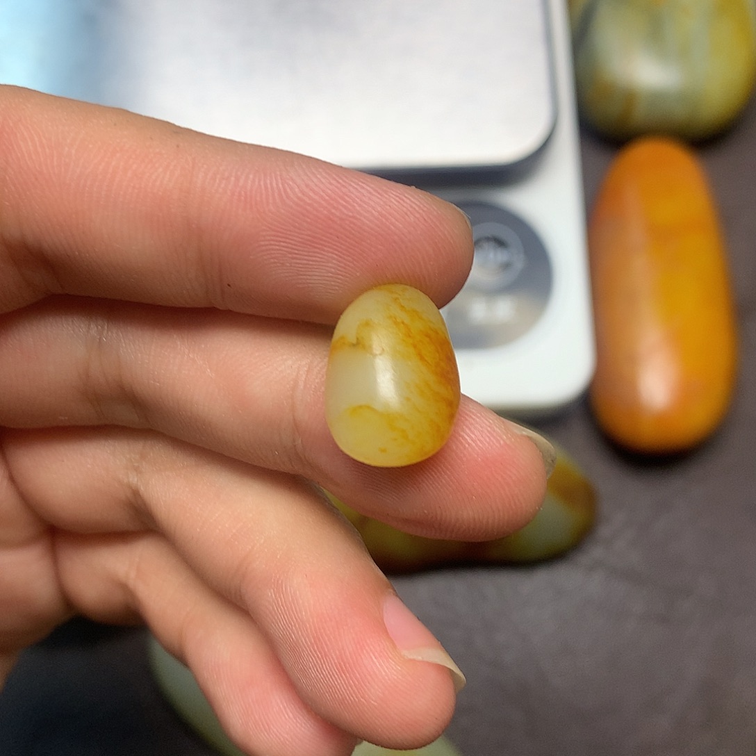 和田玉（糖玉）未镶嵌挂件