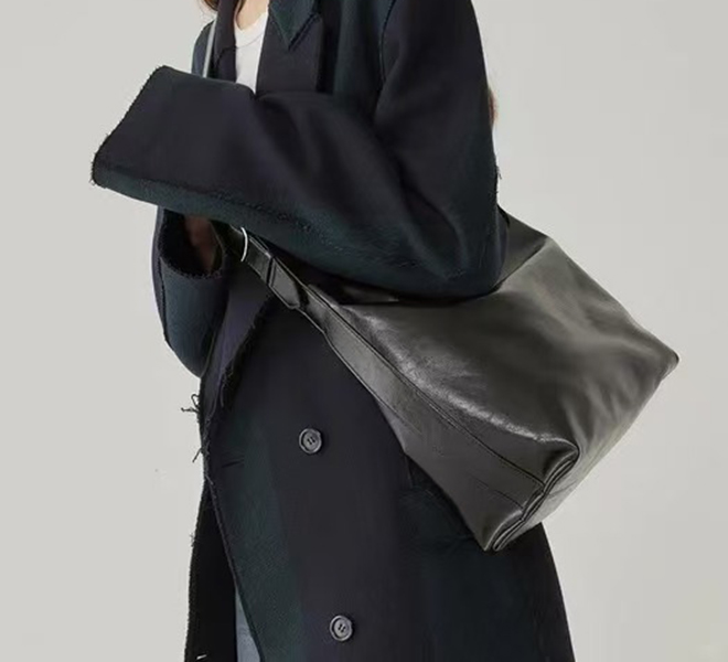 【七姐推荐】WKC包/拍完包进粉丝群审核订单/不审核不发货