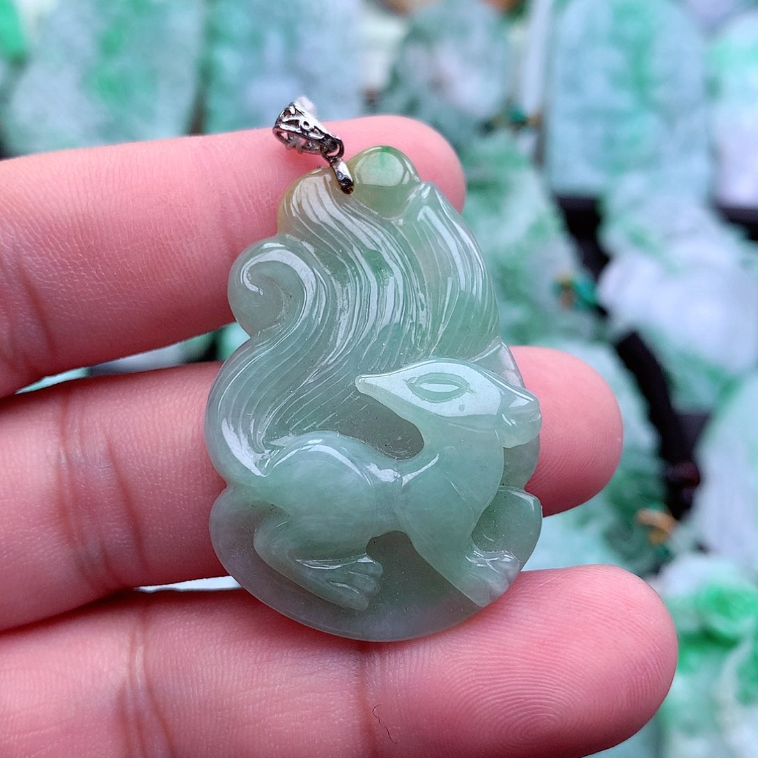 翡翠吊坠(不含链)未镶嵌