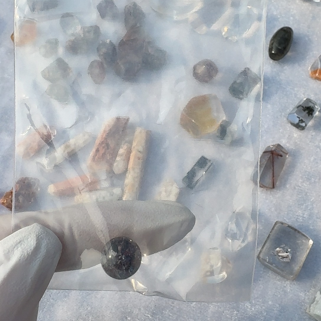 M***.水晶珠宝半成品未镶嵌