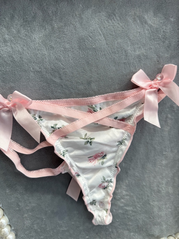 甜欲风玫瑰碎花蝴蝶结性感低腰女士舒适透气