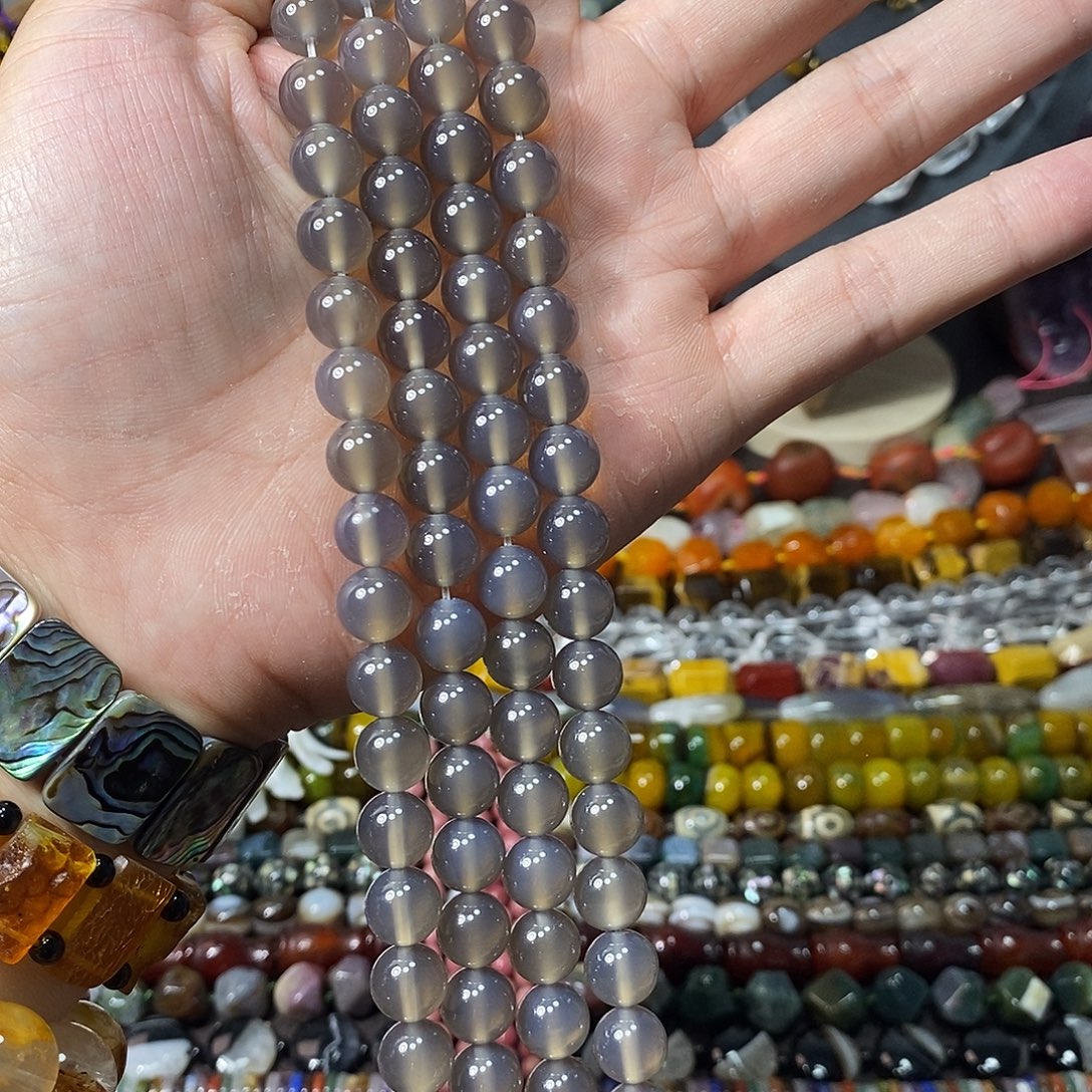 石英质玉未镶嵌，A品烟灰玛瑙10mm，