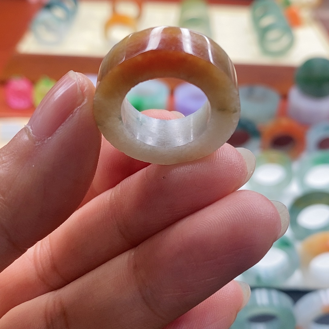 定制翡翠未镶嵌9-15圈口