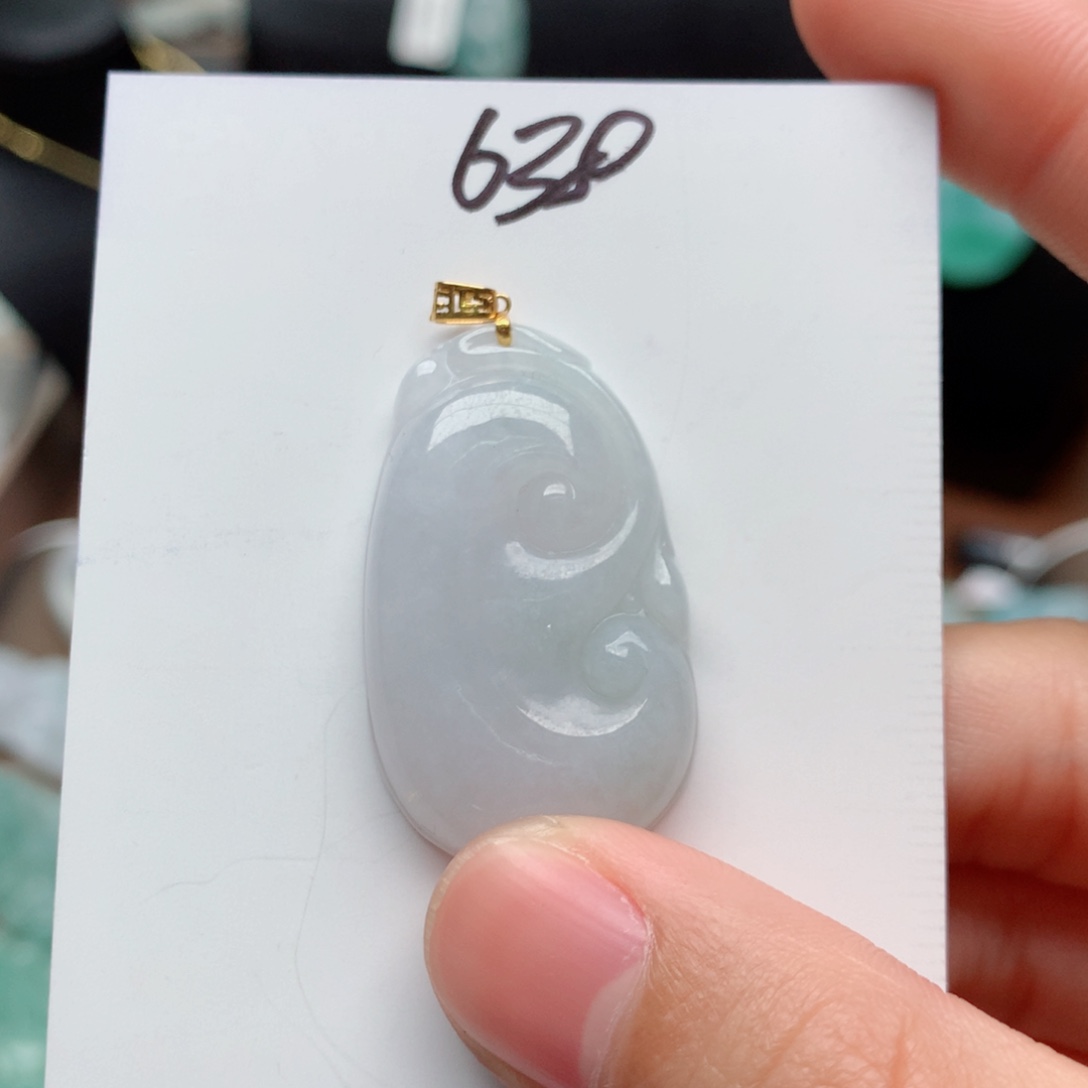 翡翠颈饰18K金镶嵌吊坠