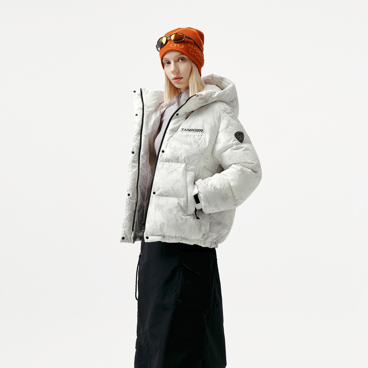 【达人主链接】坦博尔短款运动保暖洋气羽绒服外套TB5550360A