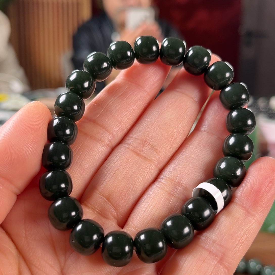 和田玉手链未镶嵌新疆和田玉沙枣青老型9/10