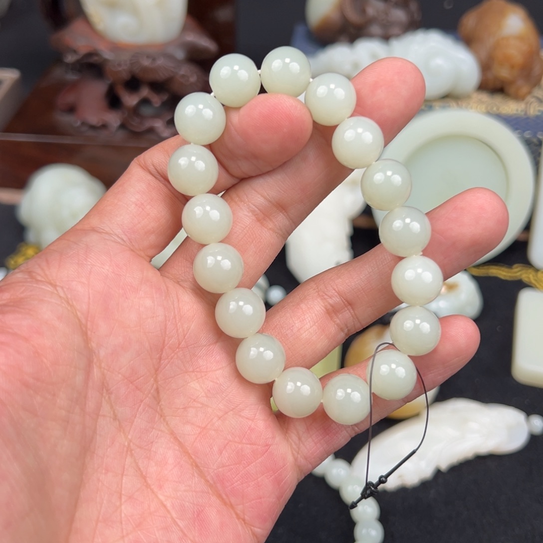 和田玉未镶嵌手链