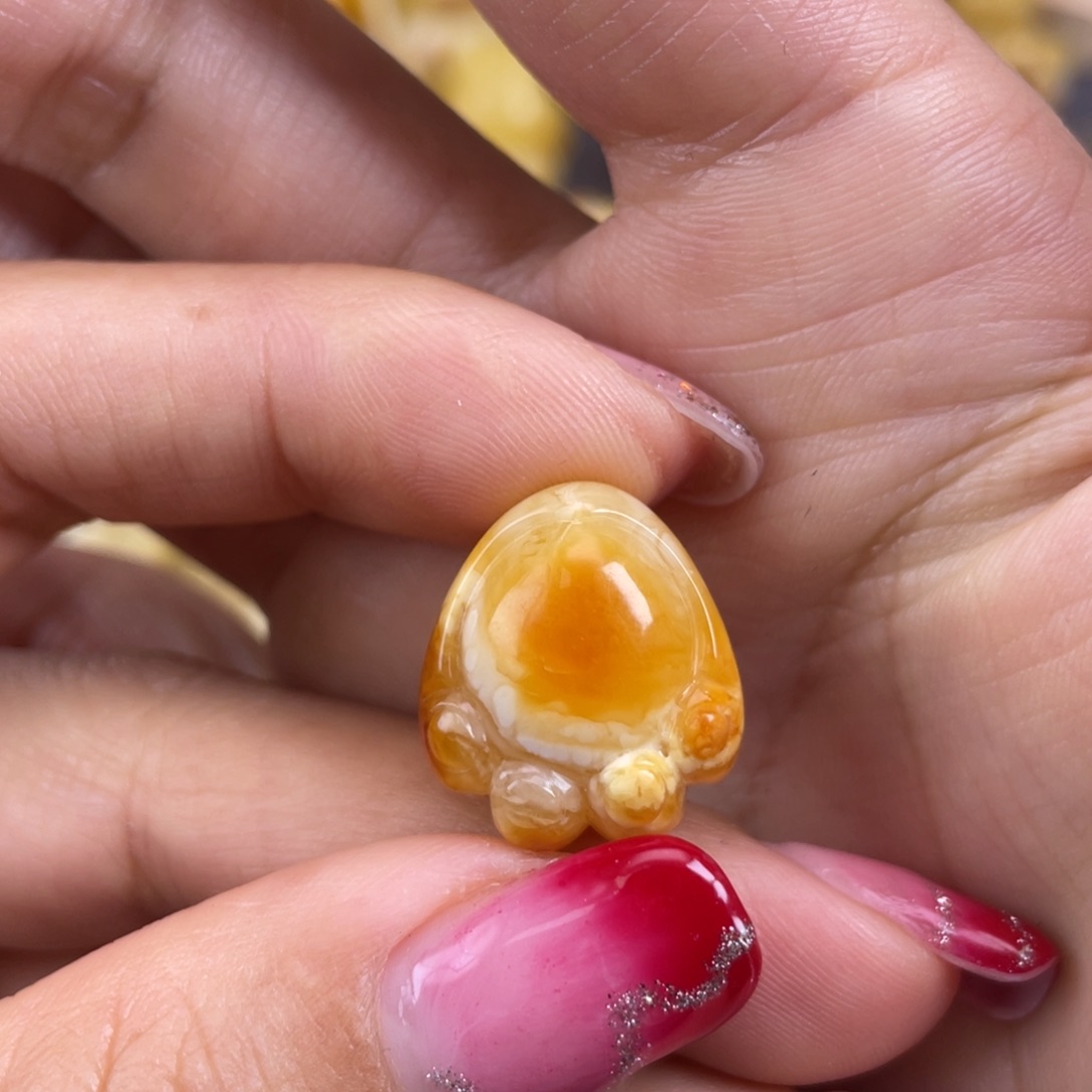 琥珀裸石未镶嵌蜜蜡