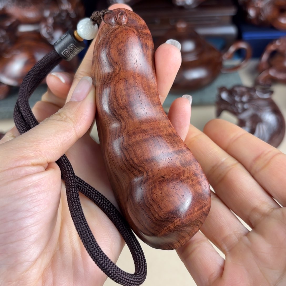 黄花梨/降香黄檀把件把件