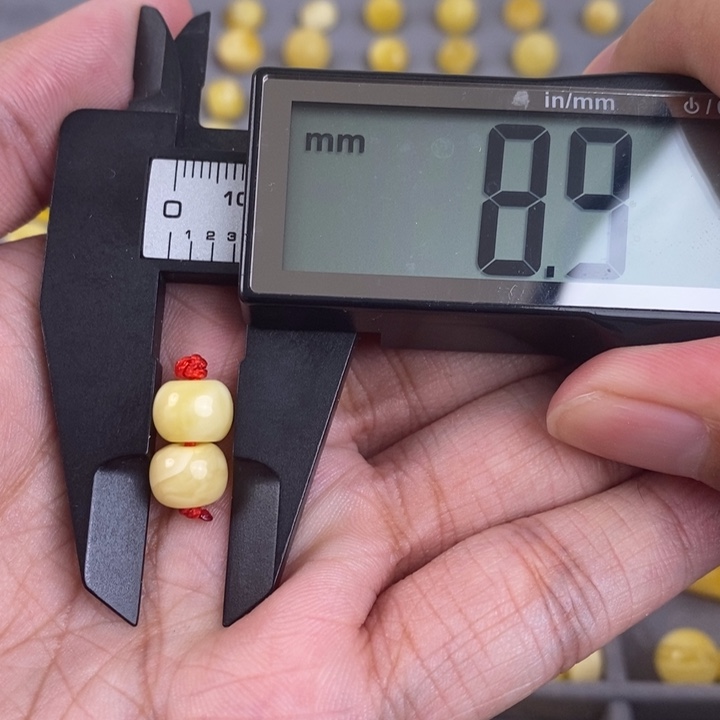 琥珀裸石未镶嵌琥珀蜜蜡