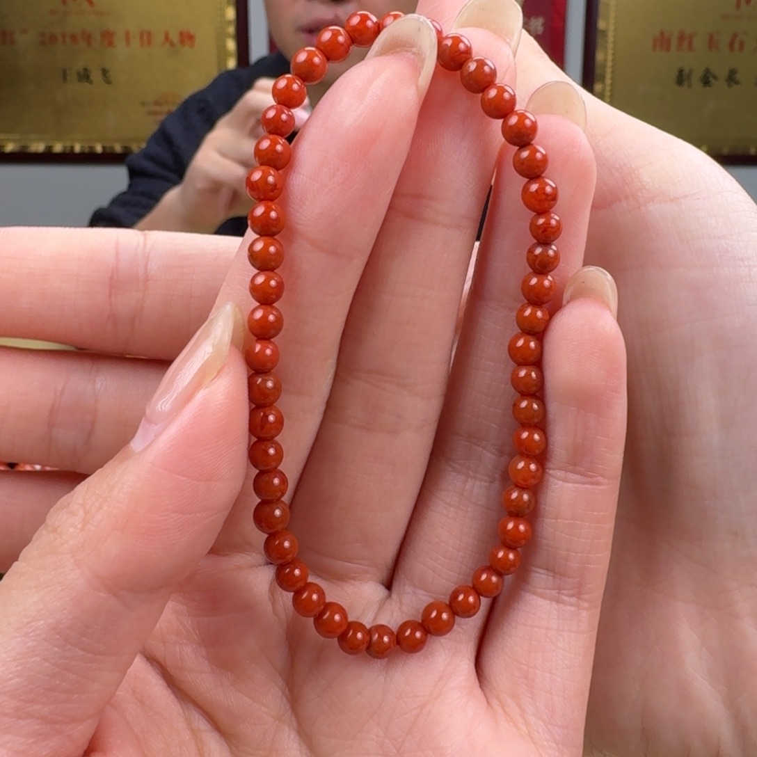 南红玛瑙未镶嵌手链4mm柿子锦