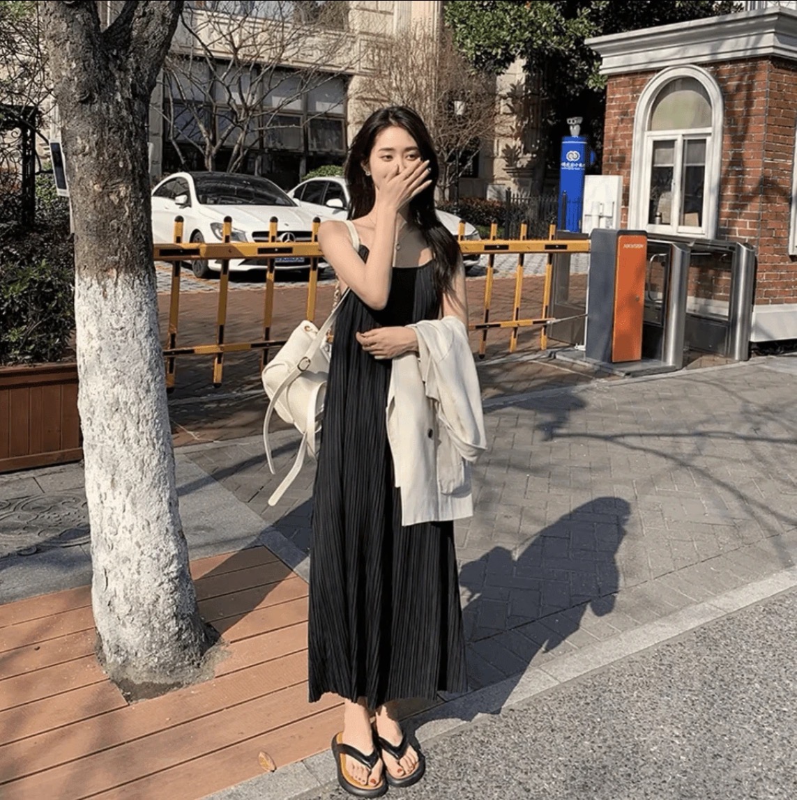 【亏本清货】吊带裙小黑裙连衣裙女新打底外穿内搭背心裙中长款01