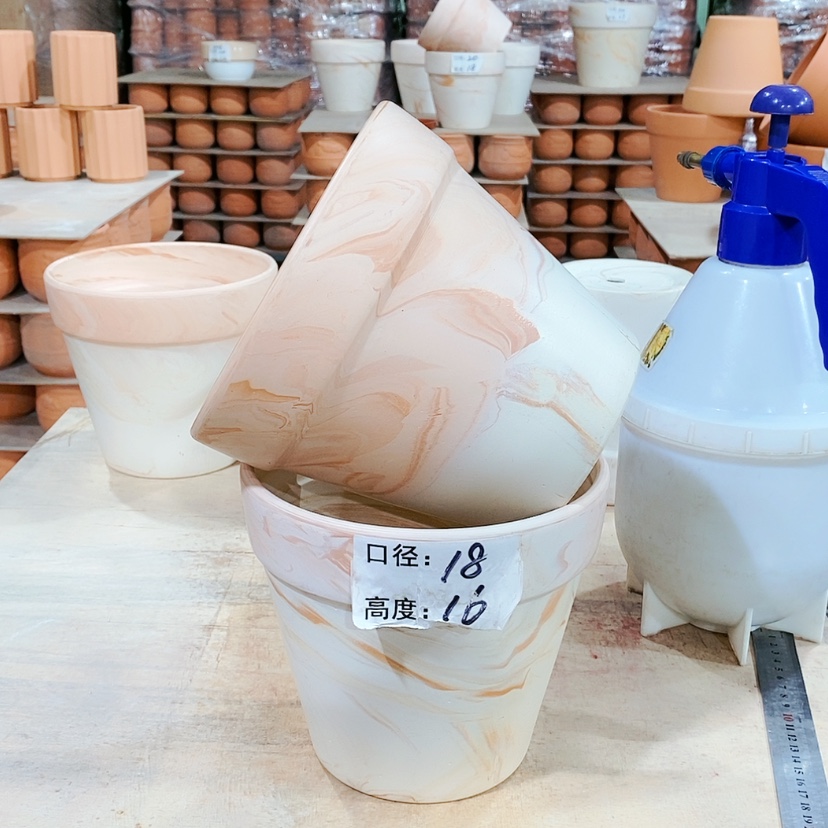 【闪购商品】红陶玛奇朵18×16两个   