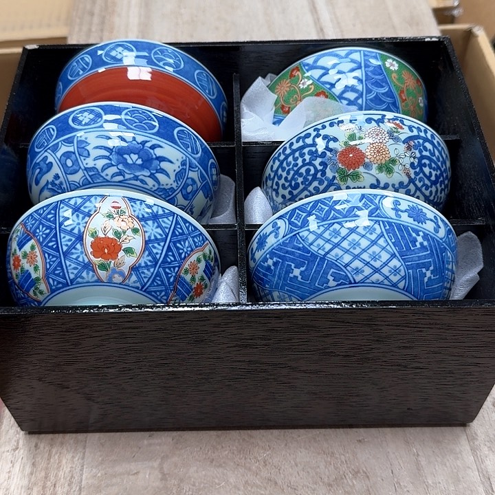瓷片噗哈哈哈哈哈哈哈哈哈我笑