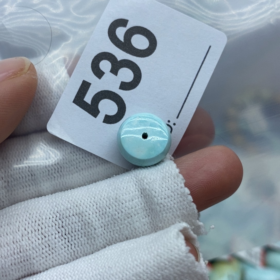 未镶嵌绿松石珠宝奇石木*?