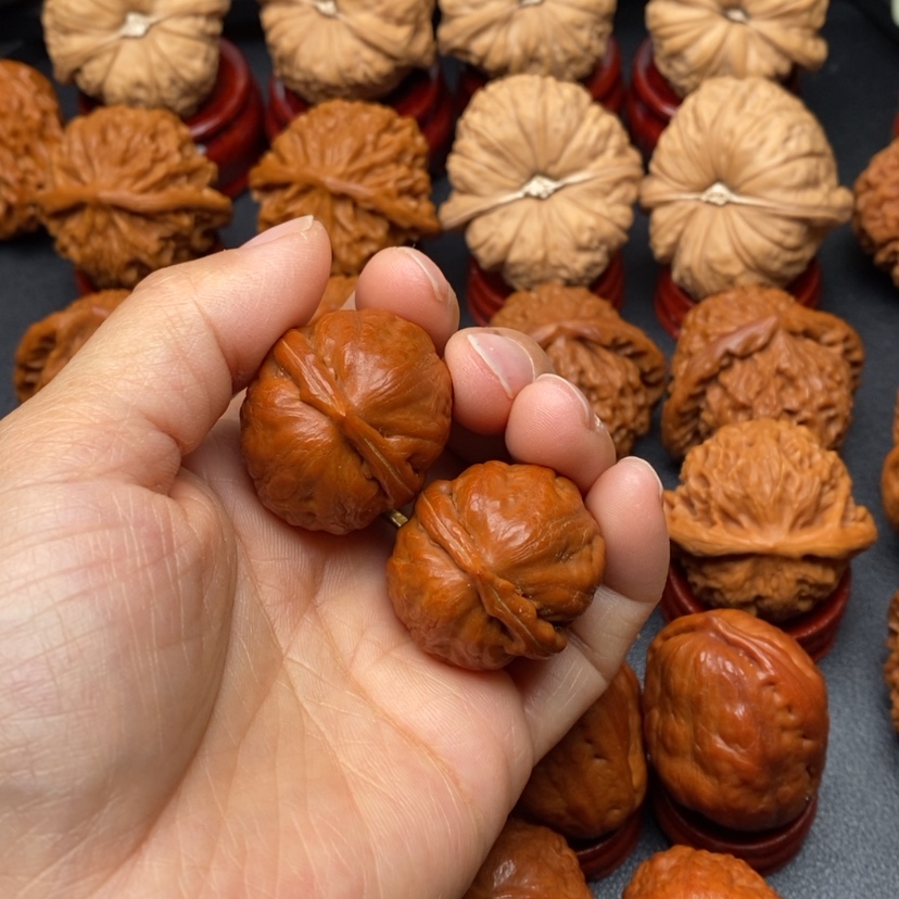 【闪购商品】文玩核桃把件水滴