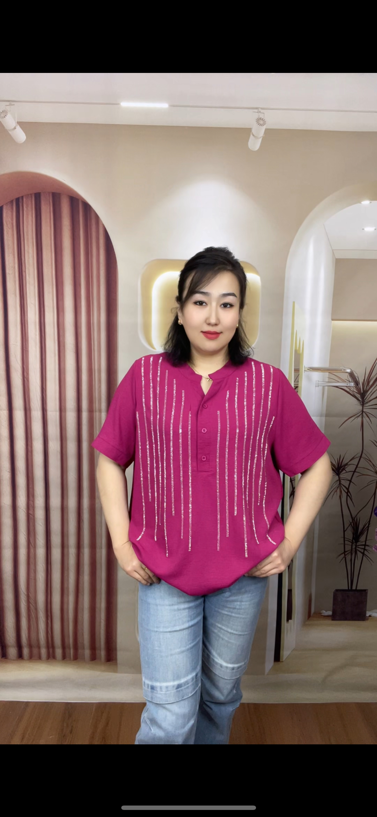 百搭款烫钻上衣يېڭىلىق چوڭ بەن كوپتا