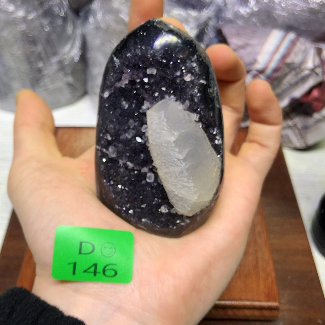 紫晶大型摆件（非配饰）未镶嵌