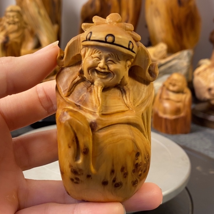柏木（崖柏）太行崖柏留疤财神爷手把件小摆件