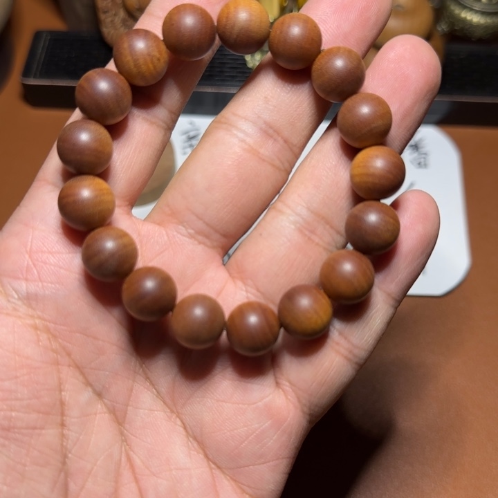 檀香木迈索尔老山檀香1.2黑肉横纹沉水