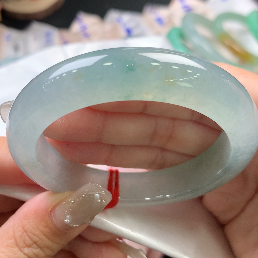 翡翠未镶嵌手镯54正圈