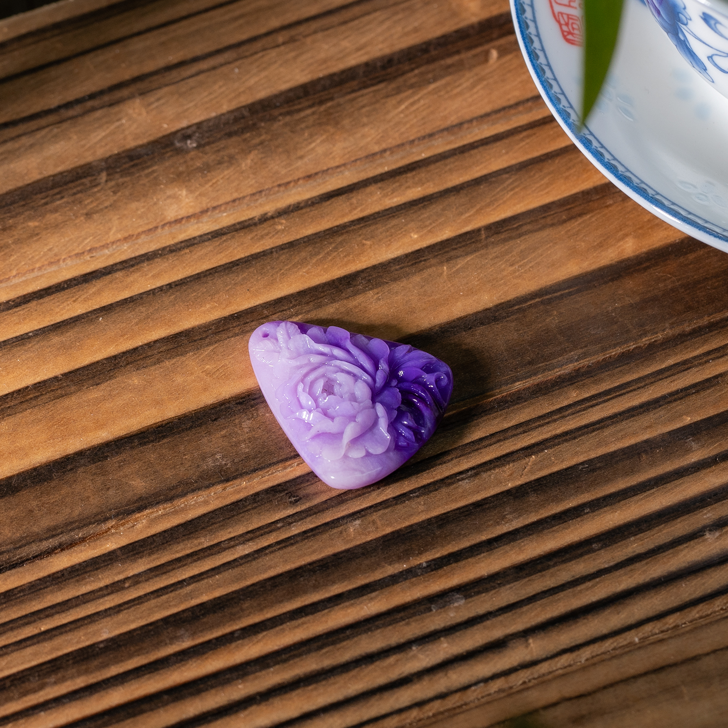 世间臻宝-全玉化舒俱来雕刻件/P7615/多样性发一件