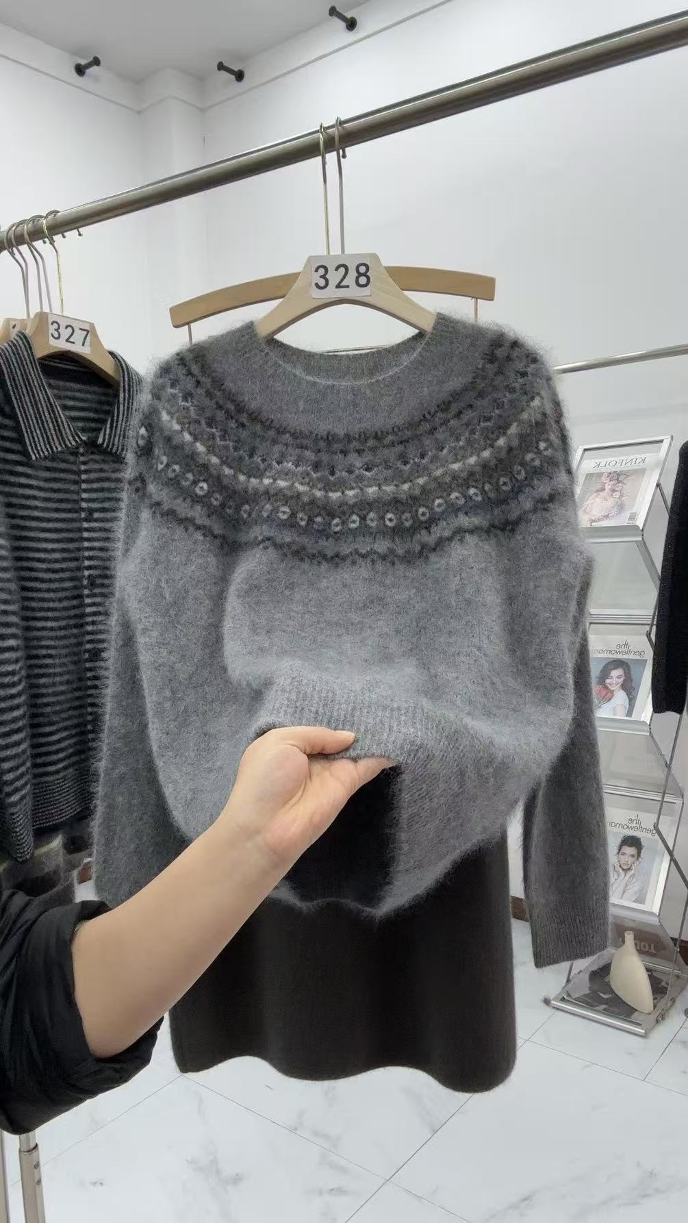 悠米定制 山羊拉绒秋冬慵懒轻奢百搭女装328