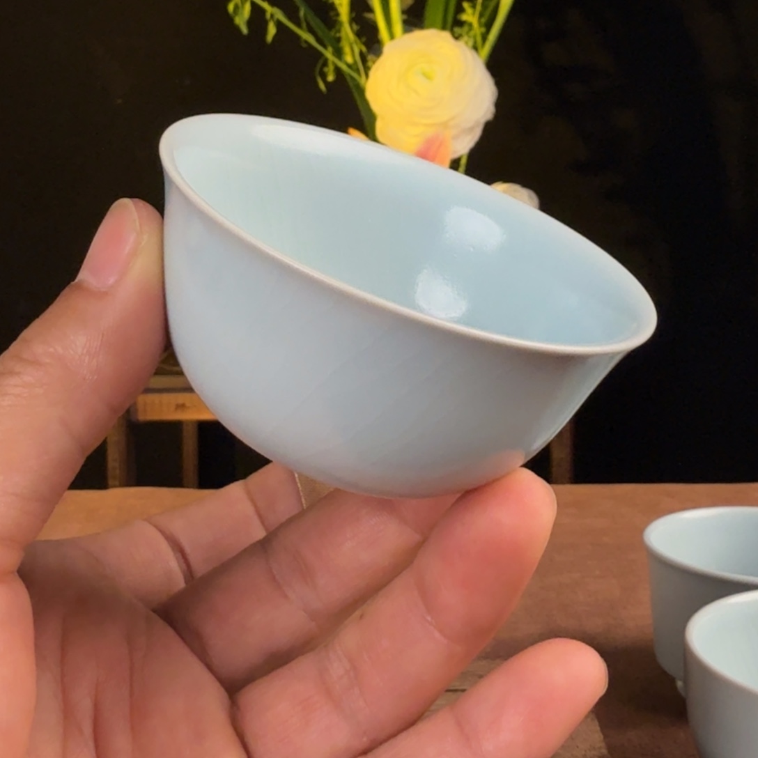 杯子瓷汝瓷月白鸡缸杯