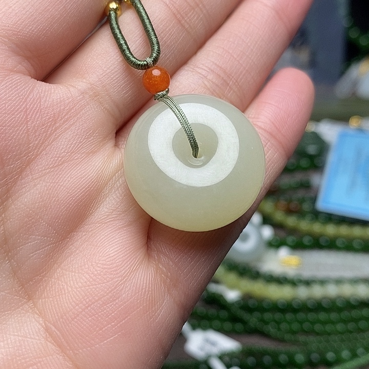 漫***计和田玉未镶嵌颈饰