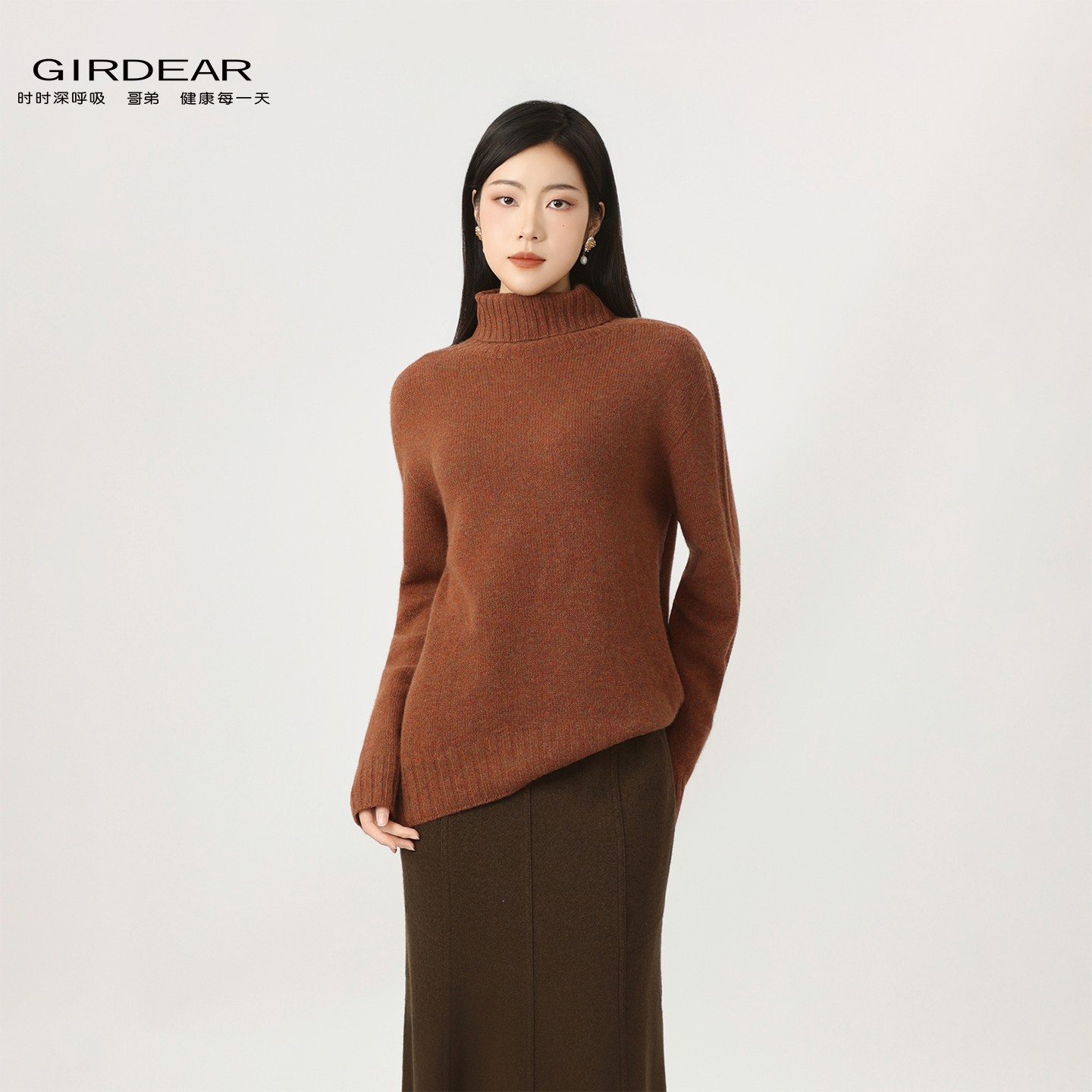 GIRDEAR/哥弟秋季新款质感高领套头针织衫慵懒百搭宽松女1399293