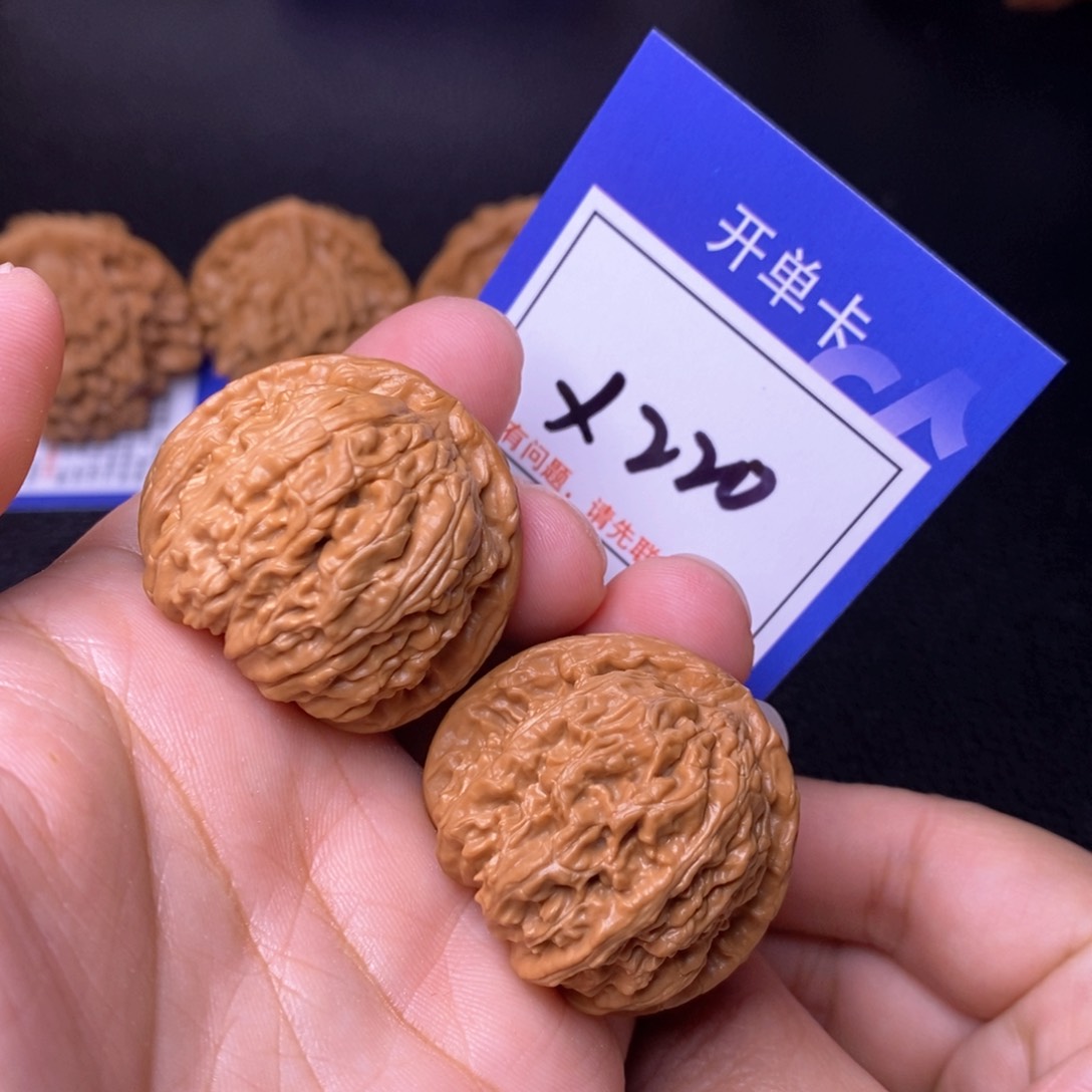 文玩核桃把件36白狮子x22