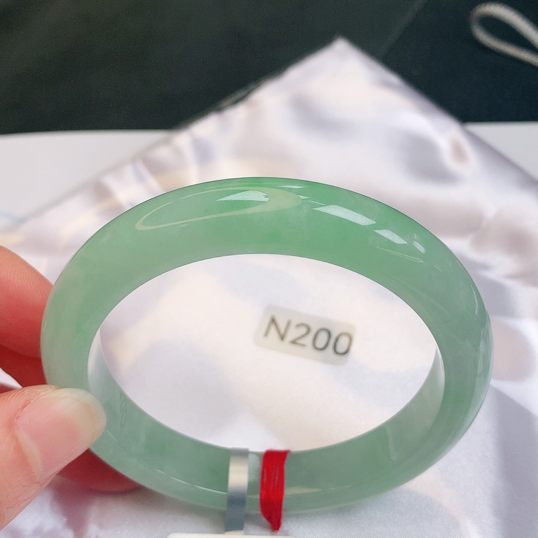 【闪购商品】翡翠手镯未镶嵌缅甸天然a货翡翠