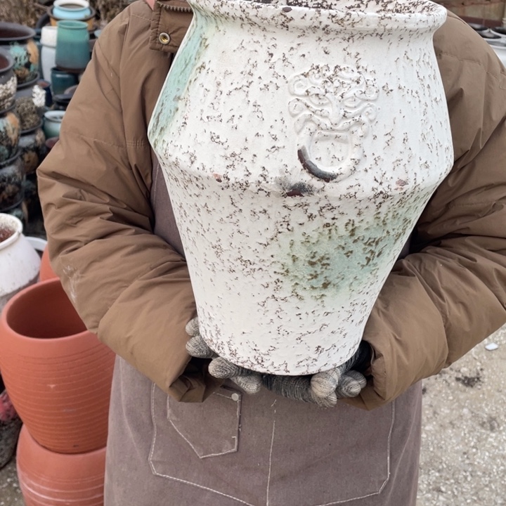 紫砂花盆口20高30瑕疵瑕疵