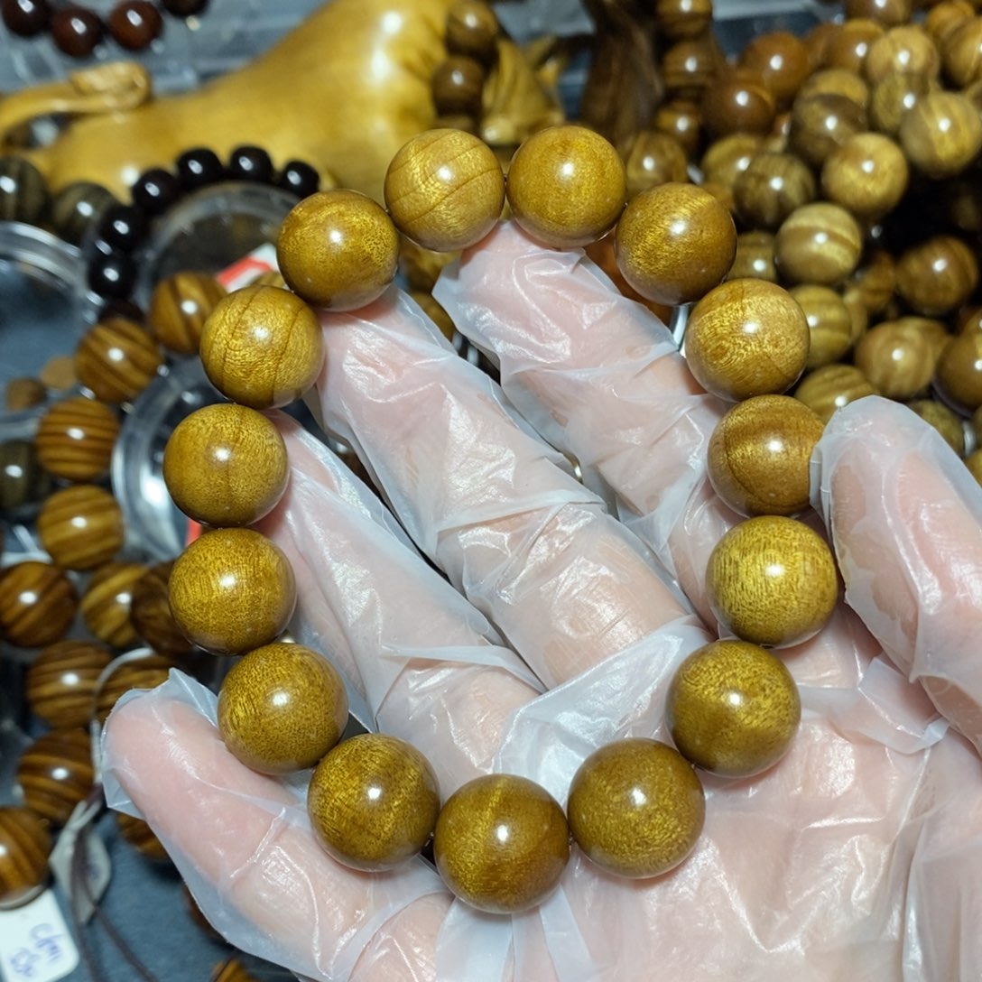 金丝楠东**哥木雕工艺品15