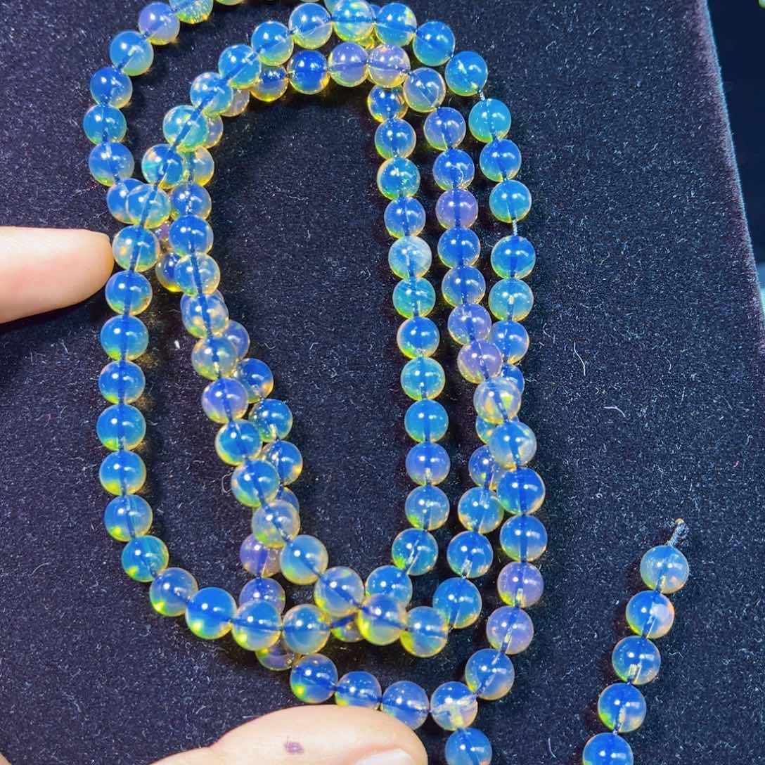 琥珀裸石未镶嵌缅甸琥珀多样性发货其中一件