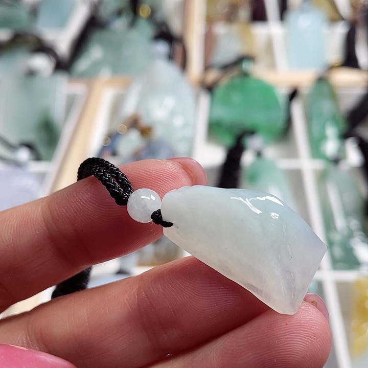 翡翠颈饰未镶嵌859658688869